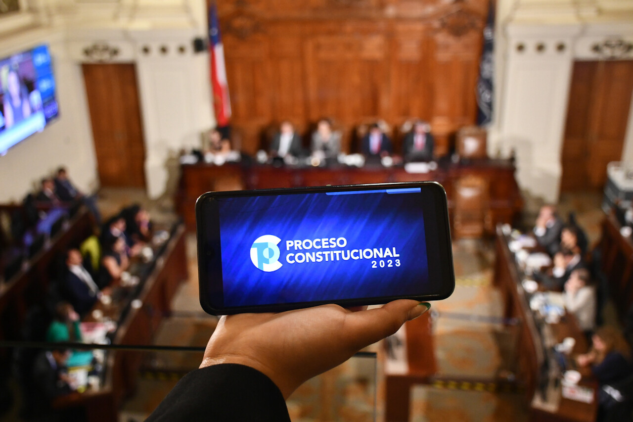 Sesion N°14 Pleno Comisión Experta, en la cual se vota iniciativas constitucionales de Protección de Medio Ambiente, Sostenibilidad y Desarrollo y procedimientos de Cambio Constitucional.