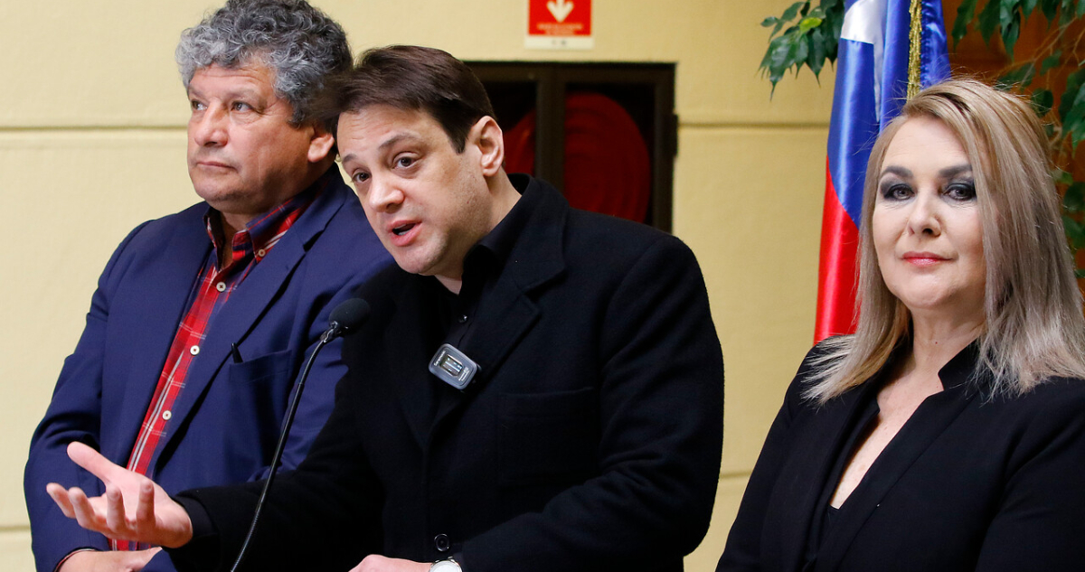 Rivas, Jiles y Alinco presentan reforma para condonar deuda del CAE: “Que los bancos paguen el pato”