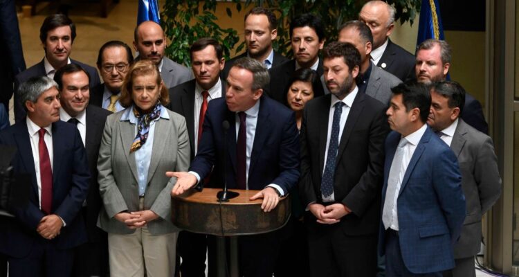 Oposición y despacho de Naín-Retamal: “Se devuelve la esperanza a las familias de los mártires”