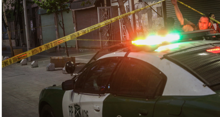 Balacera en Los Ángeles deja 3 heridos, uno tiene lesiones graves.