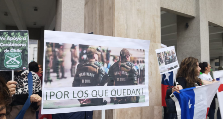 e carabineros se manifiestan en Concepción y exigen mayor seguridad para “los que quedan”.