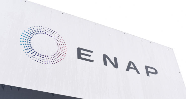 Enap y AES Andes arriesgan multas “graves” por $8 mil millones.