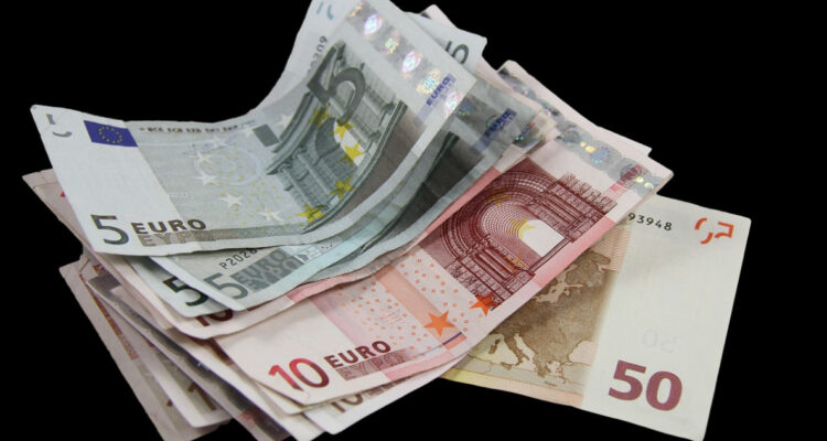 El euro se dispara luego que se conociera caída de la inflación en EEUU