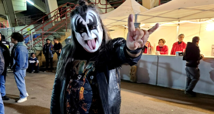 FAN DE KISS