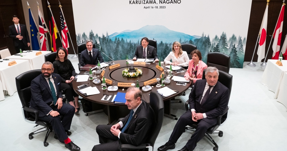 G7