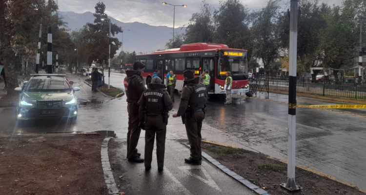 hombre muere atropellado en Peñalolén
