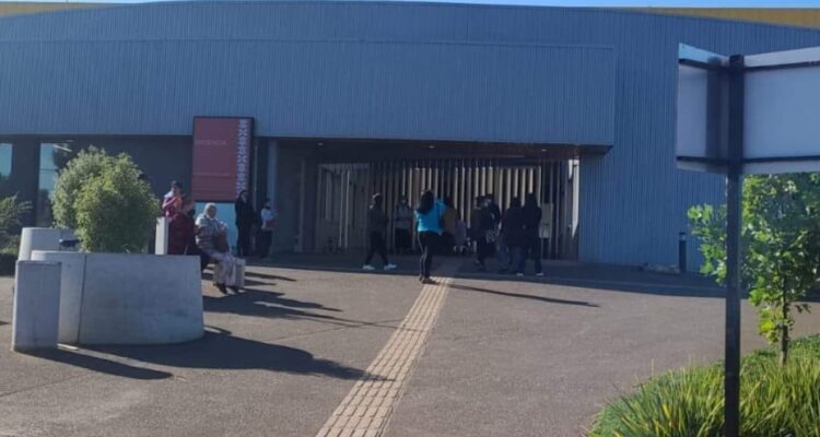 Muerte de mujer afuera de hospital de Collipulli