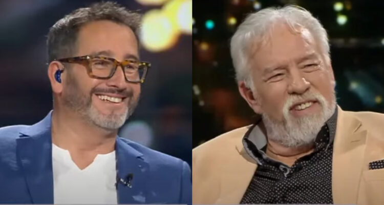 Eduardo Fuentes riendo por el reclamo de Iván Arenas al hacer tantas pausas.