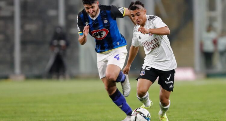 Club Social y Deportivo Colo Colo pide salida de Jordhy Thompson