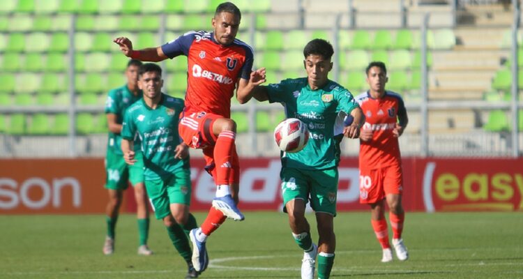 La U aplastó a Chimbarongo por Copa Chile.