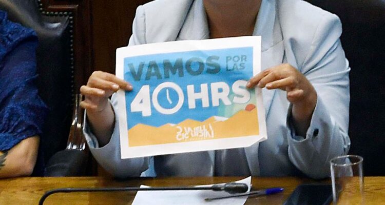 Ley de 40 Horas: Cuándo empieza a regir y qué pasa con los funcionarios públicos