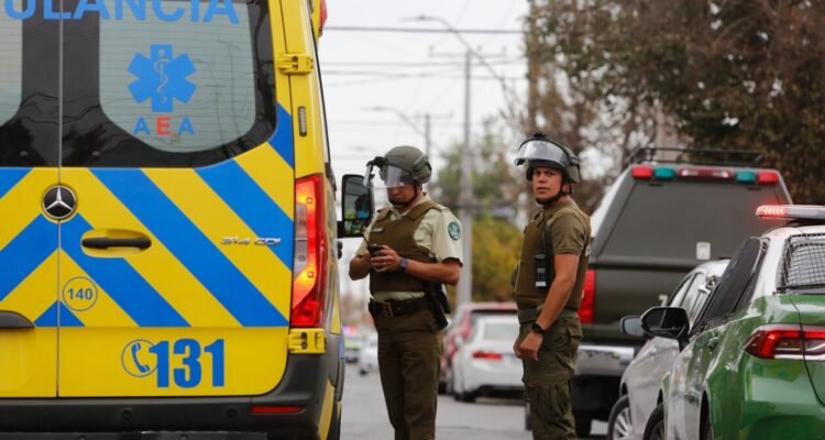 Procedimiento con carabineros heridos en La Florida se generó tras denuncia por manipulación de armas