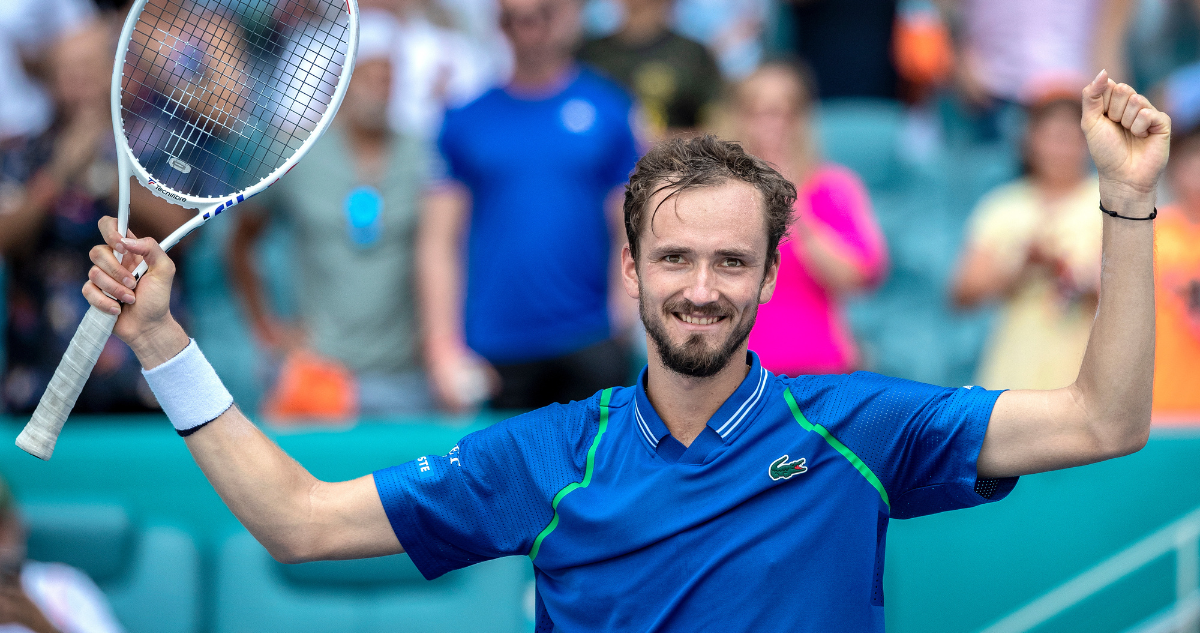 Medvedev celebra en el Masters 1000 de Miami.