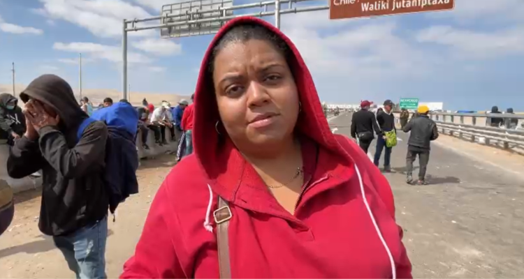 migrante que intenta cruzar a Perú