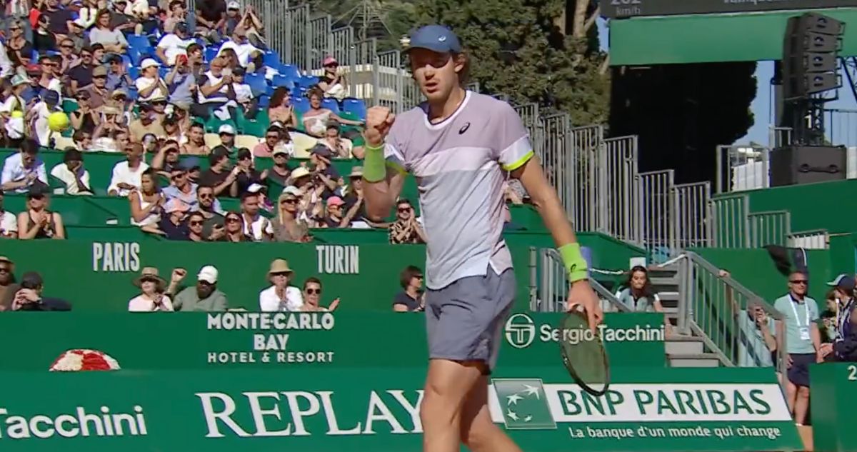 mpecable debut: Nicolás Jarry barre con el 20º del mundo y avanza a 2ª ronda en Masters de Montecarlo