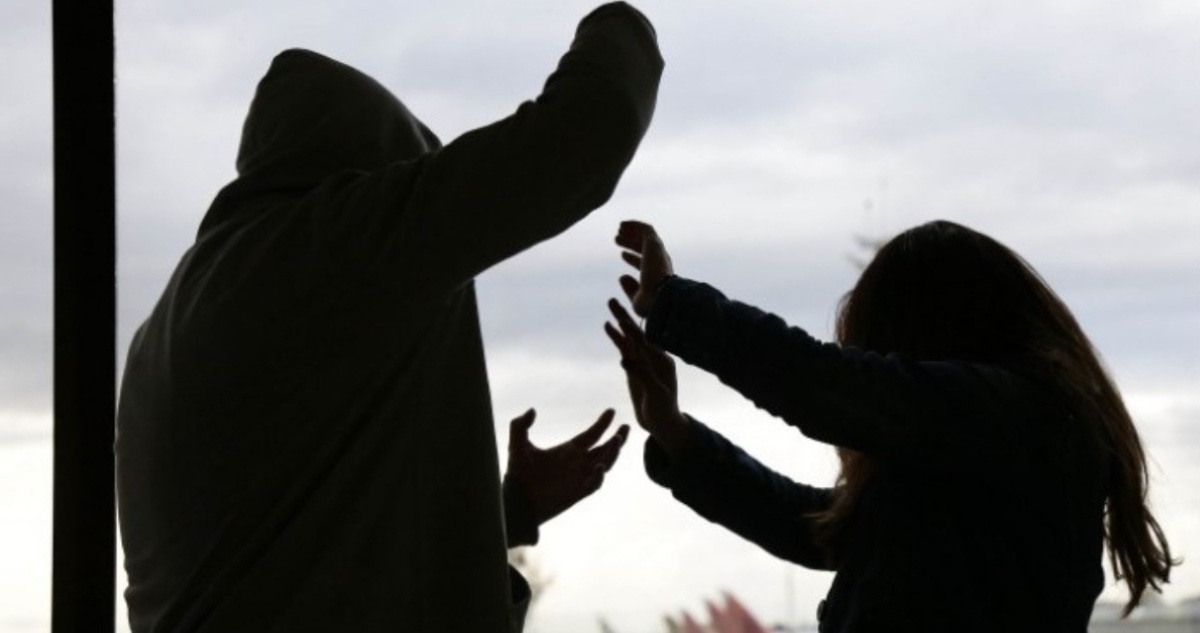 padre e hijo acusados de VIF