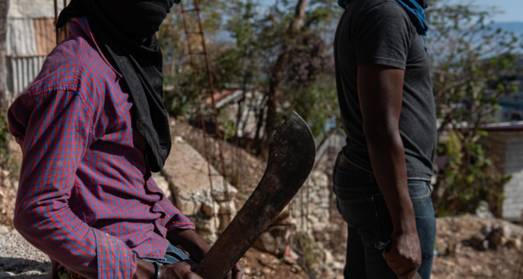 Pandilla mata a tres policías en una emboscada en Haití