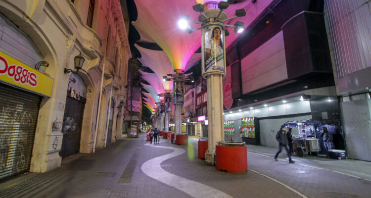 Las ventas minoristas en Valparaíso, Bío Bío y La Araucanía vuelven a mostrar resultados negativos