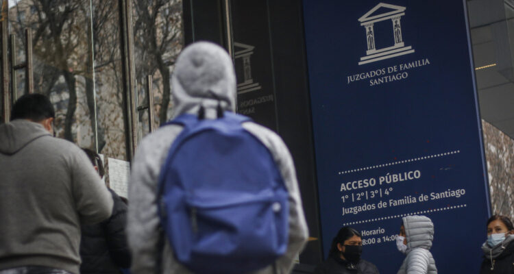 Pronto regirá: Así es la Ley que indagará cuentas bancarias, de ahorro y AFP de deudores de alimentos