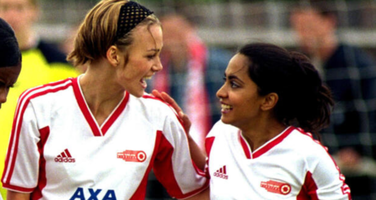 La película “Quiero ser como Beckham” se robó las miradas en la nueva edición del Festival Fútbol y Cine de Tocopilla.