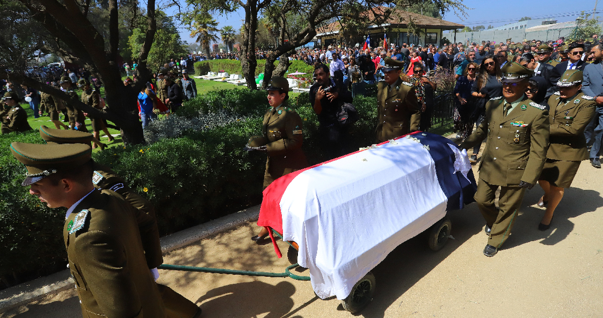 Agencia Uno | Funerales de Sargento Segundo de Carabineros Rita Olivares.