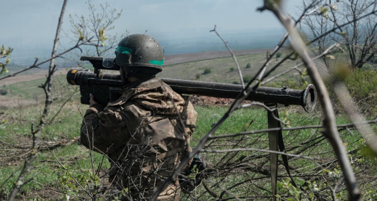 Rusia continúa avance en Bajmut pese a la tenaz resistencia de los ucranianos