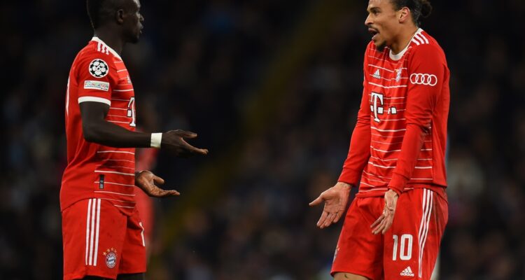 Sadio Mané (izquierda) y Leroy Sané.