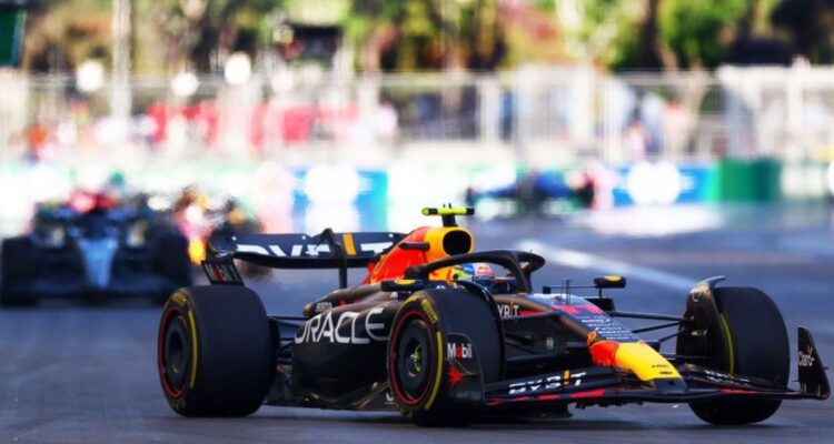 Sergio Checo Pérez ganó sprint del Gp de Azerbaiyán