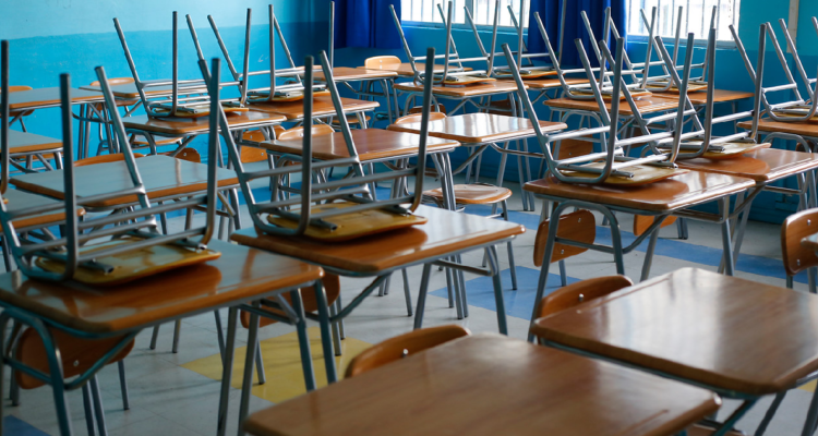 Suspenden clases en escuela de Tomé por brote de escarlatina entre alumnos