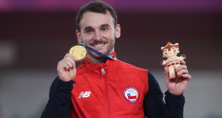 Tomás González festejando en los Juegos Panamericanos y Panamericanos de Lima 2019.