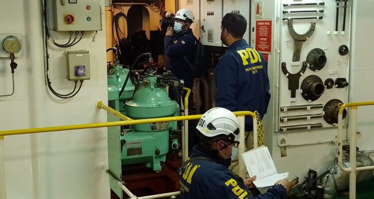 Hombre de nacionalidad ucraniana fue encontrado muerto al interior de barco mercante en Valparaíso