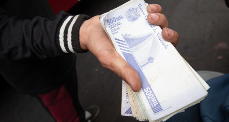 La inflación dio “algo” de tregua en Venezuela y ahora anota 501% interanual