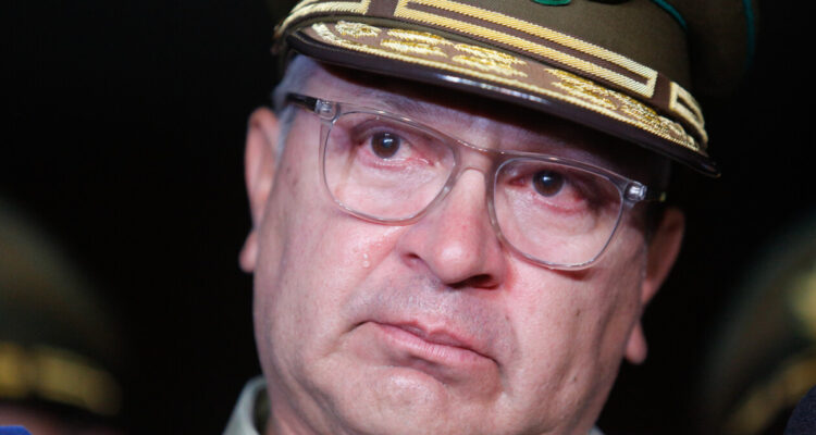 General Yáñez y carabinero baleado: “No vamos a descansar y los vamos a encontrar”