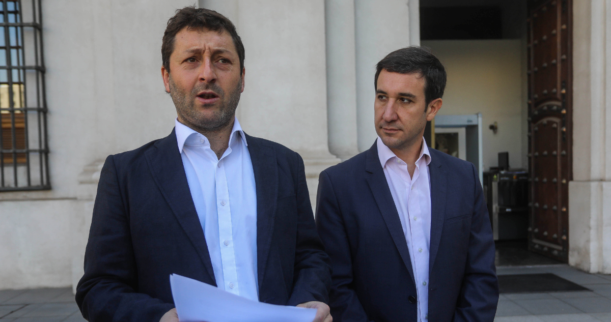 12 bordes democráticos