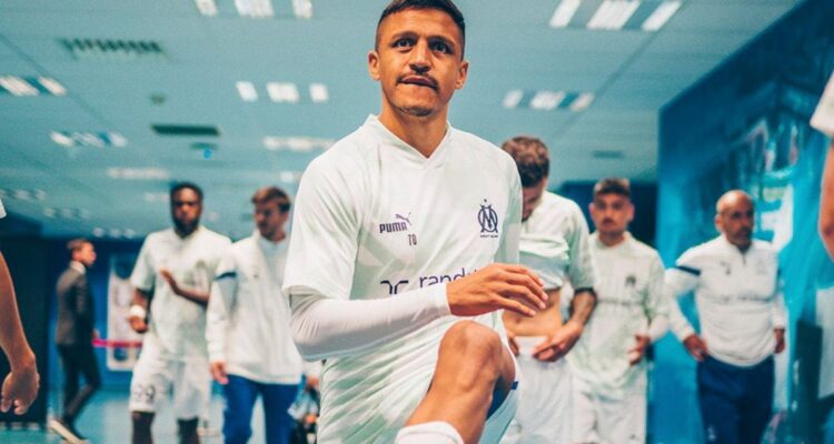 En Francia están maravillados con nueva gran faena de Alexis Sánchez