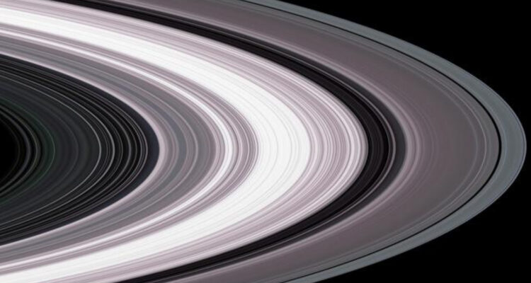 Imagen de los anillos de Saturno