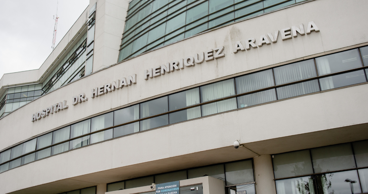 Aparece joven que se escapó de Unidad Psiquiátrica del Hospital de Temuco: acusa maltratos del recinto