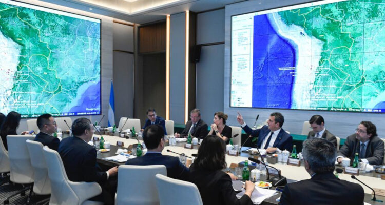 Argentina sigue de lleno en carrera del litio con millonarias inversiones de empresas chinas