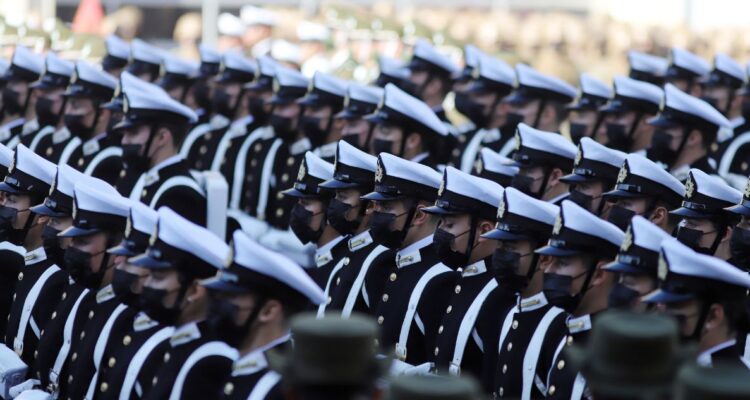 Armada da de baja a tres marinos detenidos por muerte de persona con discapacidad en Iquique