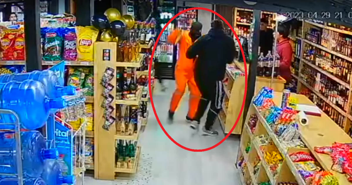 En prisión queda imputado por violento asalto a local en Panguipulli: hay otros 2 menores involucrados