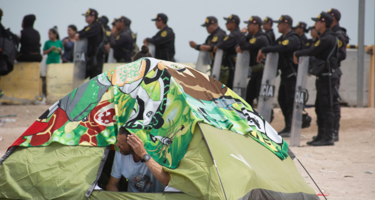 avión venezolano va a repatriar migrantes