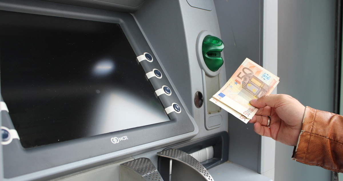 Banco Central Europeo determina aumentar los tipos de interés y al igual que la Fed apunta a inflación