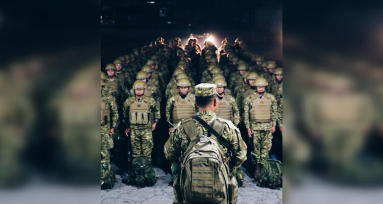 Bukele impone cerco militar a una ciudad completa tras asesinato de un policía en El Salvador