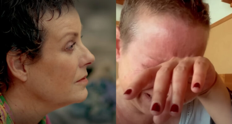 Claudia Conserva mira seria hacia un costado. A su lado, ella llorando días después de quedar libre de cáncer.