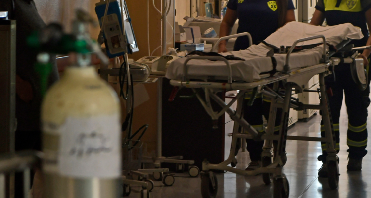 Colegio Médico camas pediátricas