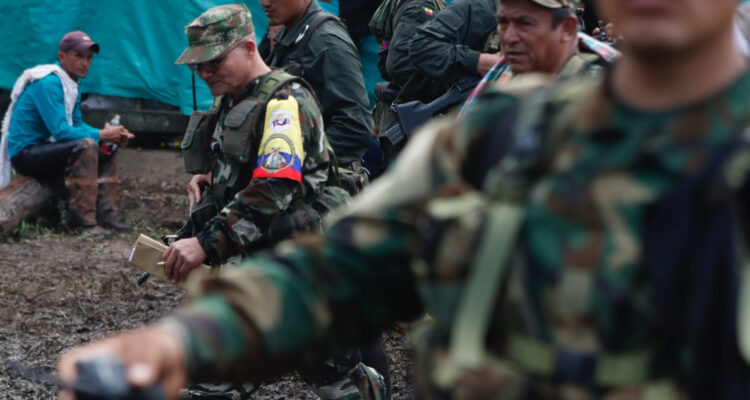 Colombia suspende cese al fuego con disidencias de la FARC tras asesinato de cuatro menores indígenas