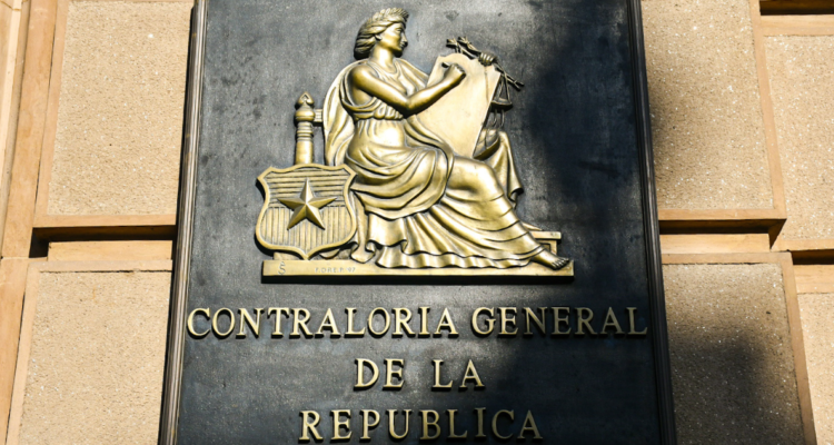 Contraloría Junaeb Los Ríos