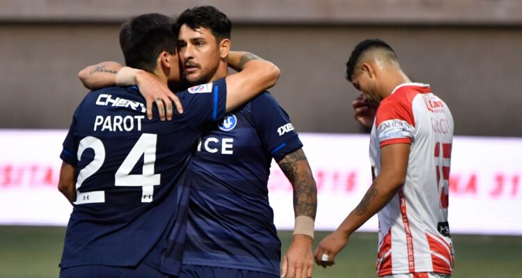 Zampedri celebra gol de Católica ante Copiapó