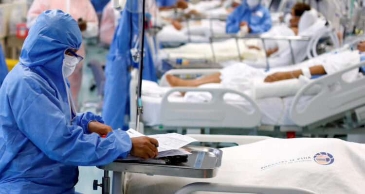 Pacientes con casos graves de covid-19.