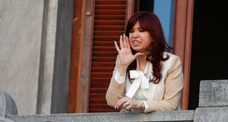 “Una estafa al pueblo argentino”: la denuncia de Cristina Kirchner al acuerdo entre Macri y el FMI